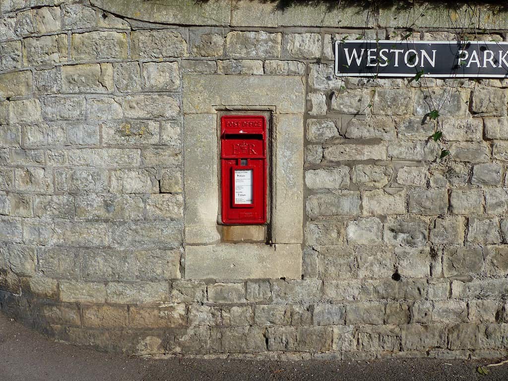 Plaque de boite aux lettres : à quoi devez-vous faire attention ?